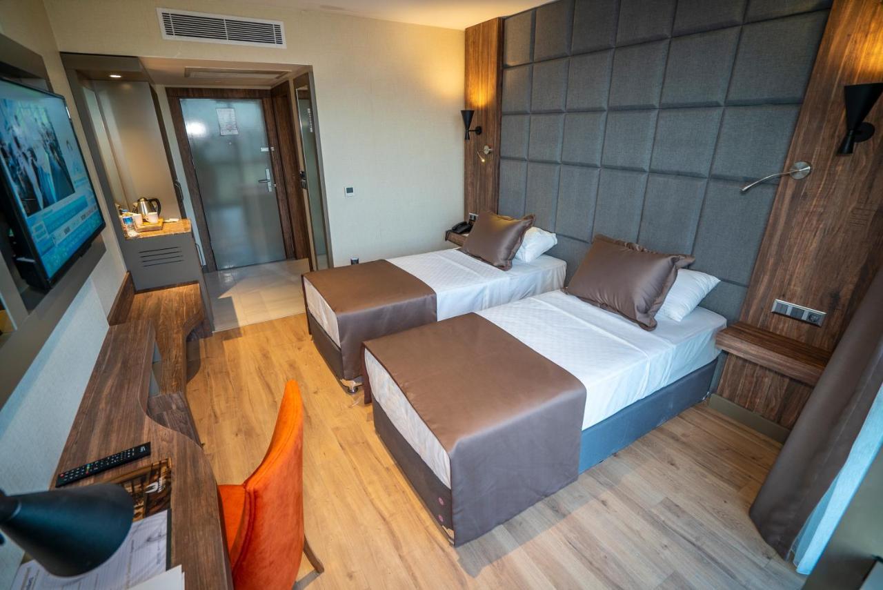 New Karaman Hotel Eksteriør billede